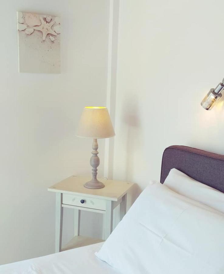 George'S Seaside Apartments Sifnos Вати Екстериор снимка