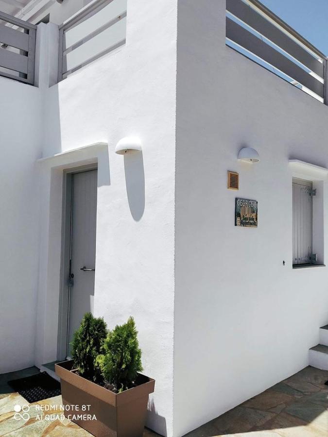 George'S Seaside Apartments Sifnos Вати Екстериор снимка