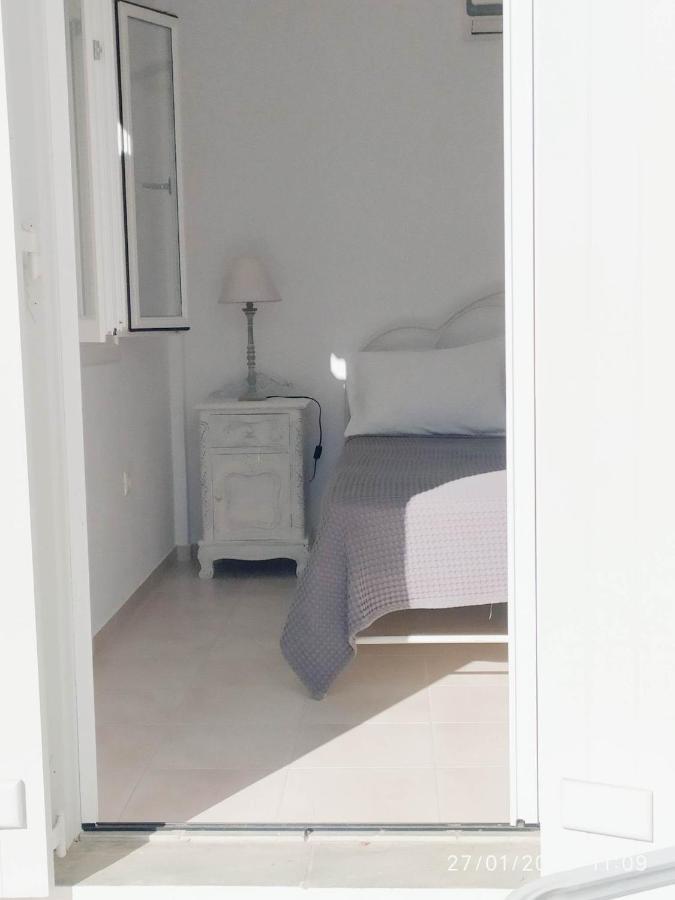 George'S Seaside Apartments Sifnos Вати Екстериор снимка
